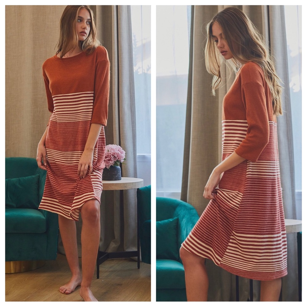 The Perfect Striped Crew-Neck Midi Dress - Picture 3 of 5